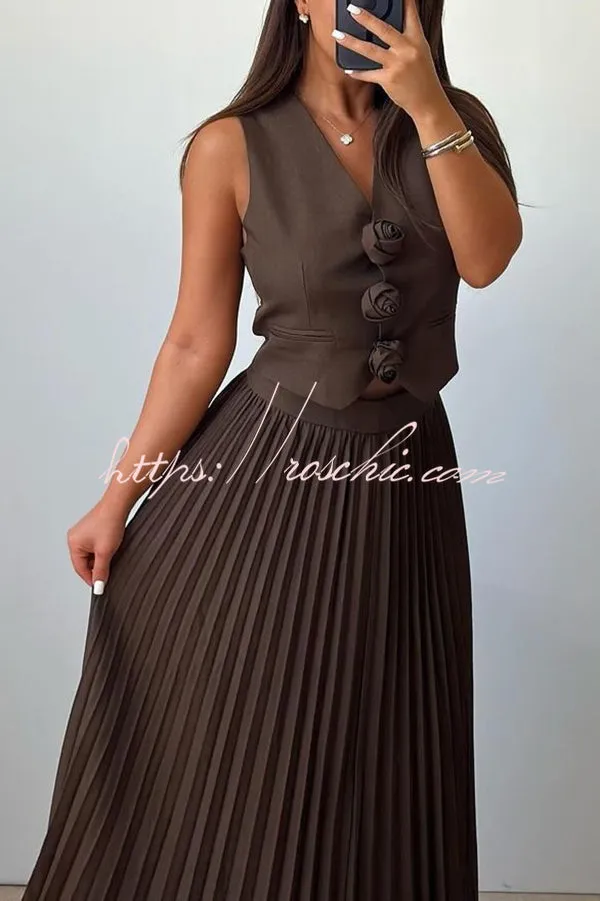 Stylish Rosette Sleeveless Tank Top and Pleated Maxi Skirt Set